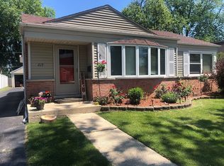 217 N Craig Pl, Lombard, IL