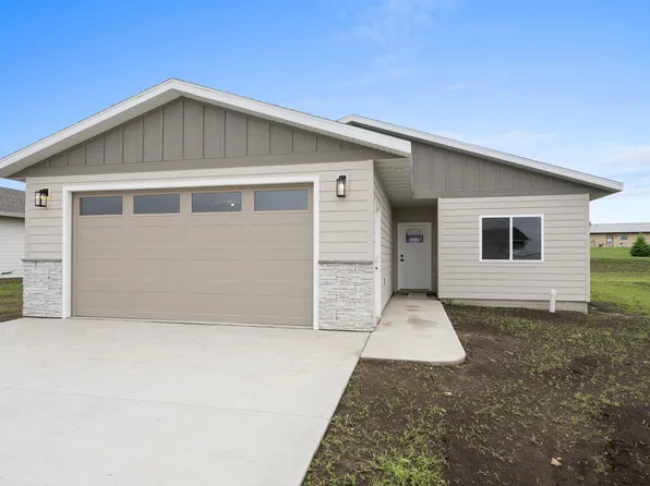 1006 S 6th Ave, Rock Rapids, IA 51246