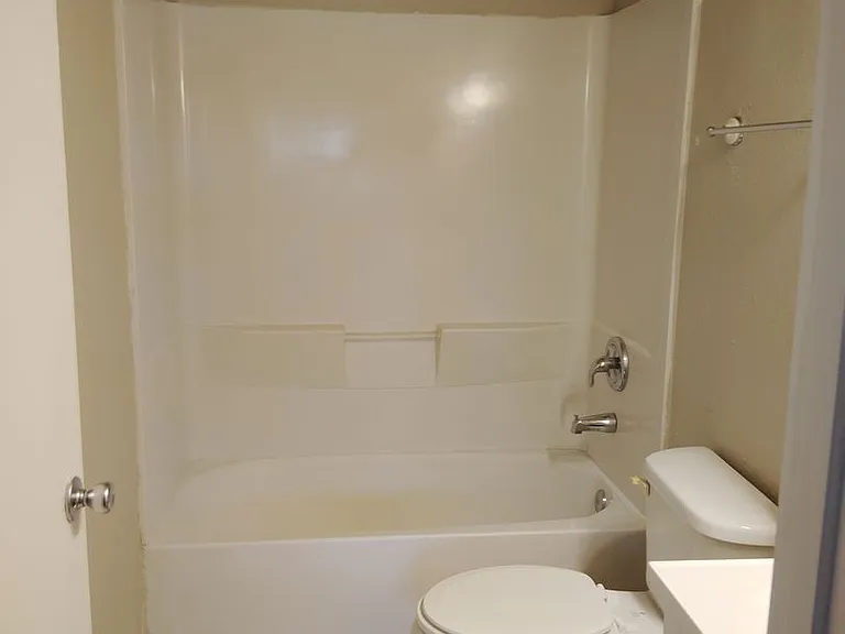 Mammoth Apartments — Photo 20