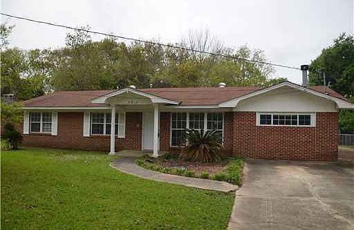1st image of 3910 Clifton Dr