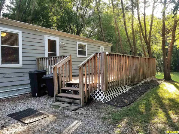 916 7th St, Peru, NE 68421