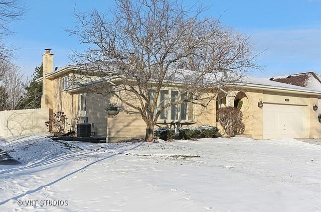1st image of 6628 Wildwood Ct