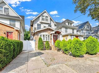 86-44 104th St, Richmond Hill, NY 11418