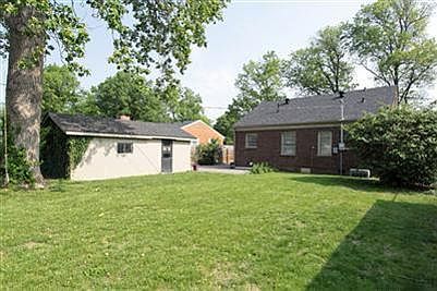 3rd image of 534 Lone Oak Dr