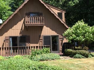 2237 Sunset Dr, Fennville, MI 49408