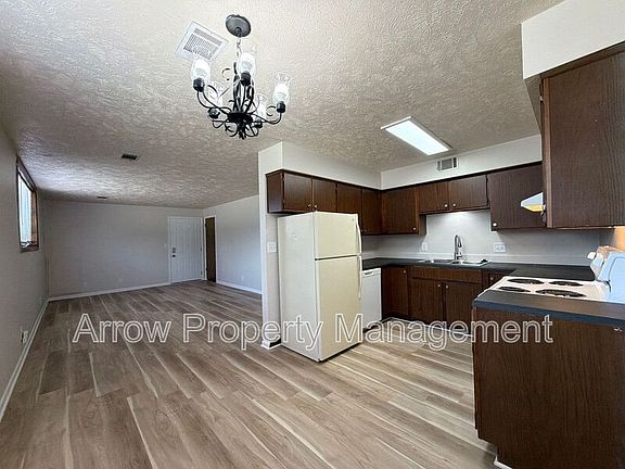 2nd image of 601 N 4th St #2