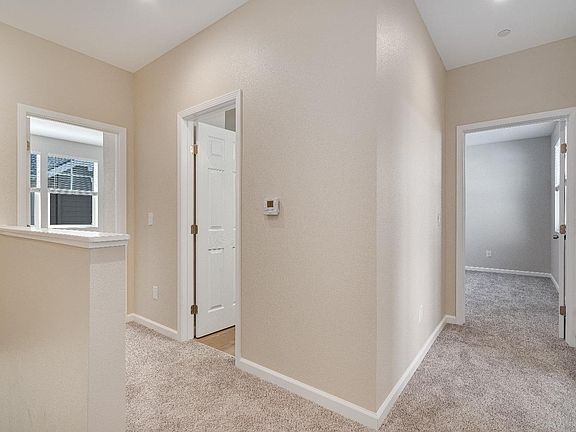 2nd image of 1962 Las Ventanas Drive