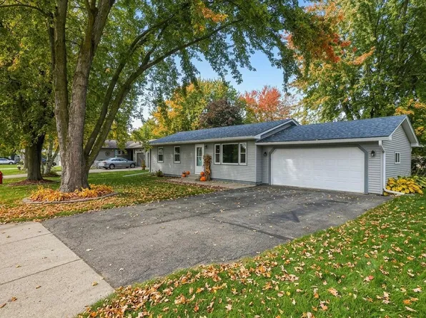 1836 Hemlock Ave, Owatonna, MN 55060