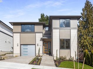 465 SW California St, Portland, OR 97219