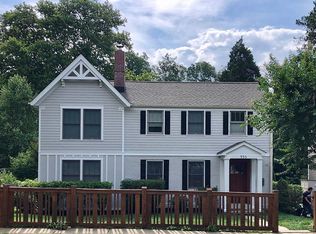 953 Patrick Henry Dr, Arlington, VA 22205