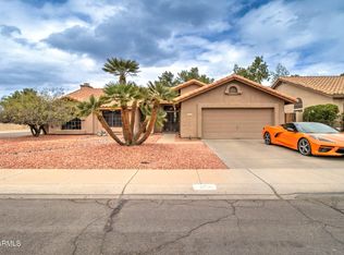 372 W Larona Ln, Tempe, AZ 85284