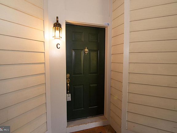 4th image of 11304 Sundial Ct #C-910