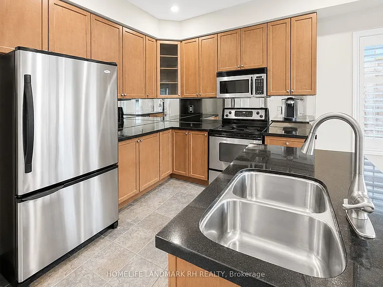499 Pleasant Ridge Ave — Photo 11