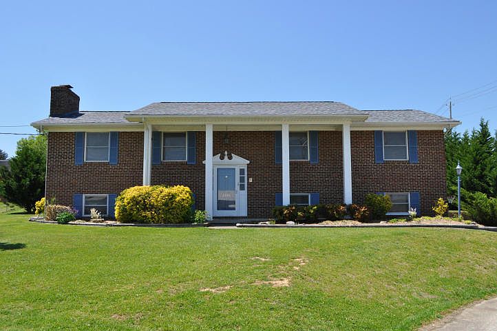1st image of 7345 Melanie Ln