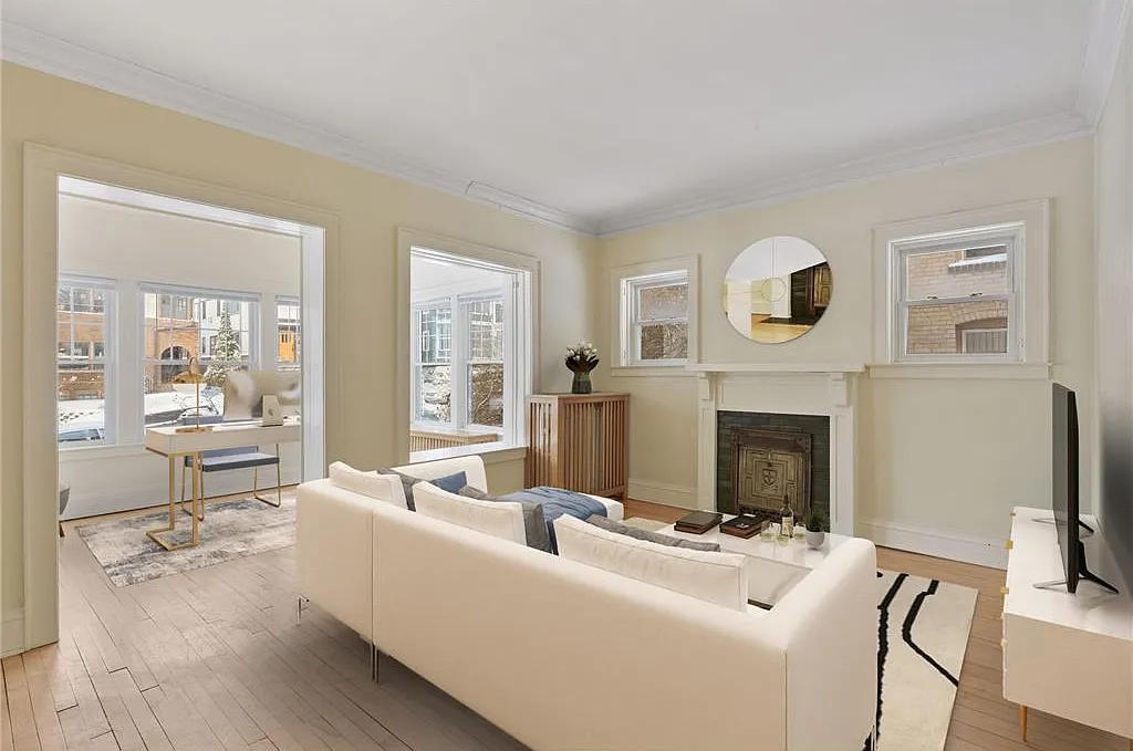 2 bed, 1.0 bath, 1340 sqft, $1,995 — Photo 1