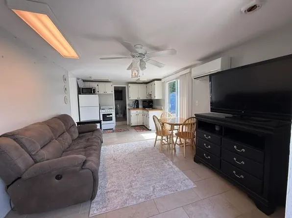 577 Boyd Dr, Key Largo, FL 33037