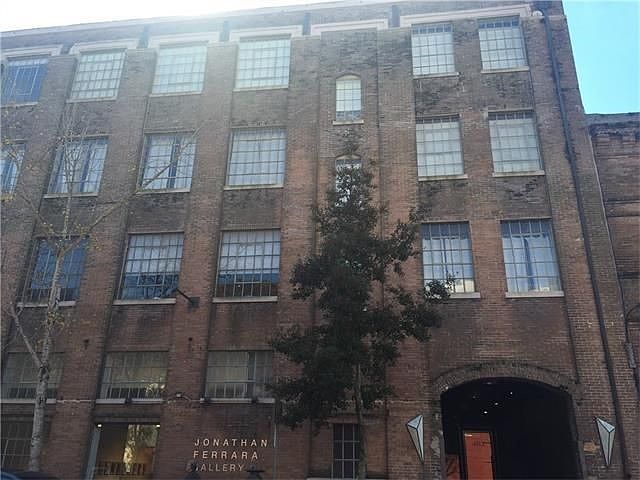 1st image of 402 Julia Street #405