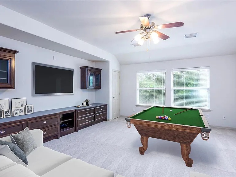 62 S Longsford Cir — Photo 4