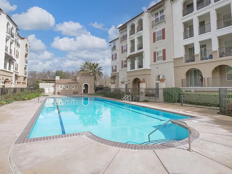 3240 Maguire Way #410 — Photo 139