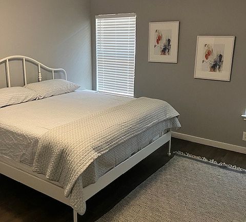 4th image of 9310 Pinkerton Way