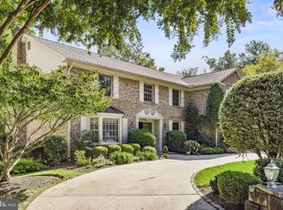 6613 Kenhill Rd W, Bethesda, MD 20817