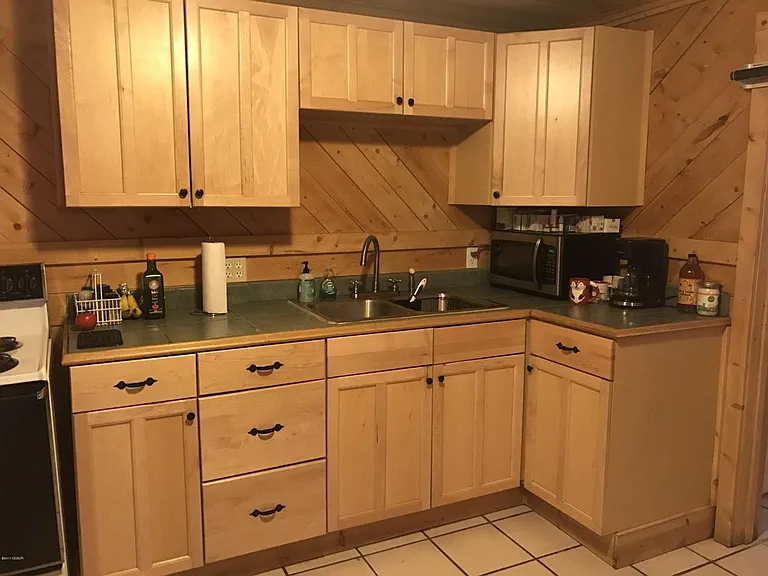 252 W Garnet Ave — Photo 21