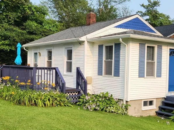 7 Fern Avenue, Wolcott, CT 06716