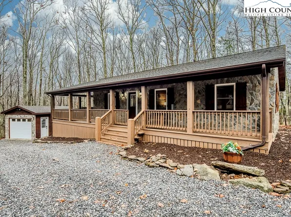 719 Pine Ridge Road, Beech Mountain, NC 28604