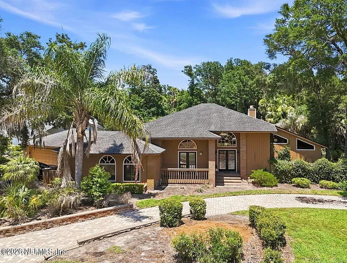 4 bed, 3.0 bath, 3364 sqft, $3,500 — Photo 1