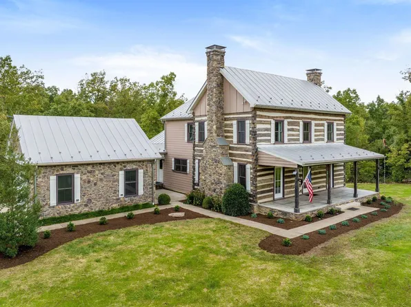 5620 Blenheim Rd, Charlottesville, VA 22902