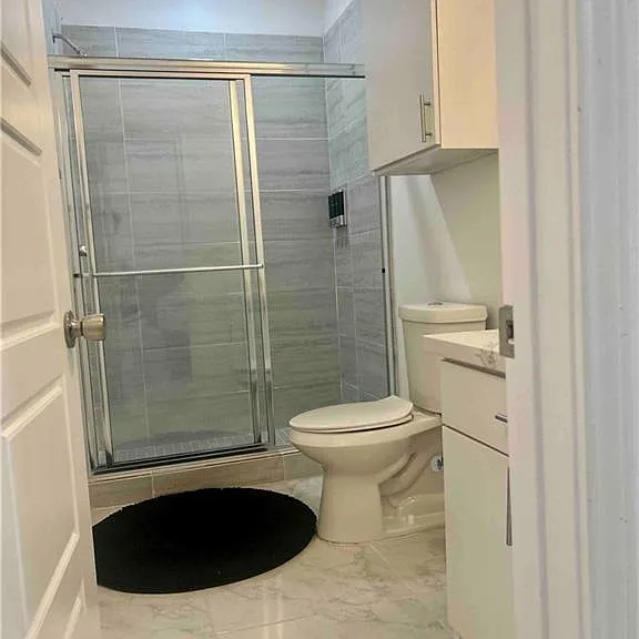 2303 S 42nd Ln — Photo 18