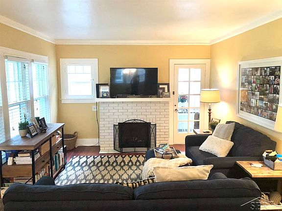 5th image of 122 Garden Ln