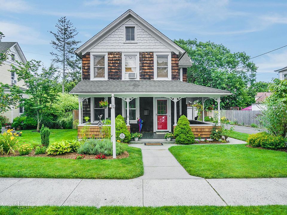 119 Maple Ave, Patchogue, NY 11772 Zillow