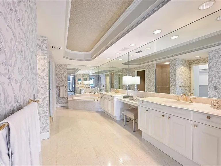8665 Bay Colony Dr #1401 — Photo 29