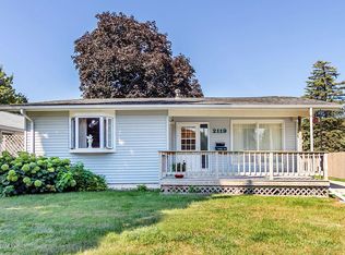 2119 Elton Hills Dr NW, Rochester, MN 55901