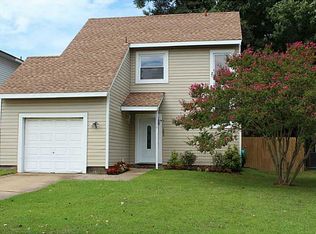5776 Albright Dr, Virginia Beach, VA 23464