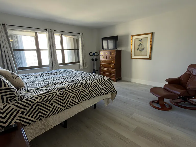 5100 N Ocean Blvd #502 — Photo 12