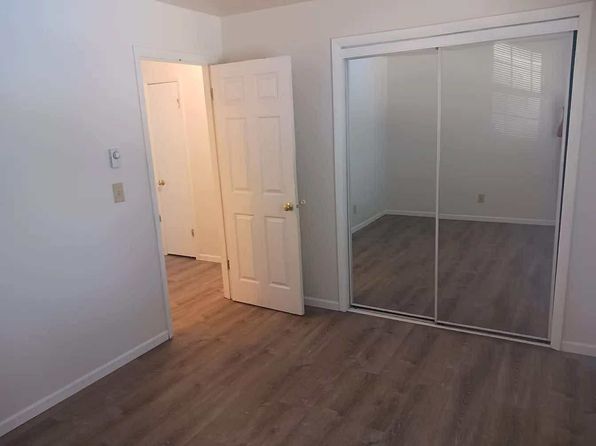 602 Van Buren St APT D