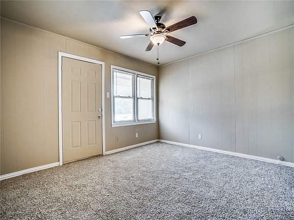 5th image of 732 Camino Dr