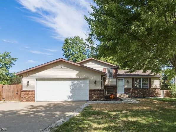 1035 Burntwood Dr, Medina, OH 44256
