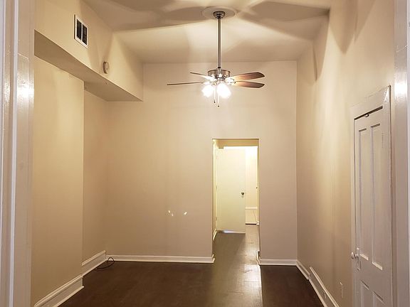 4th image of 2856 S Jefferson Ave APT A