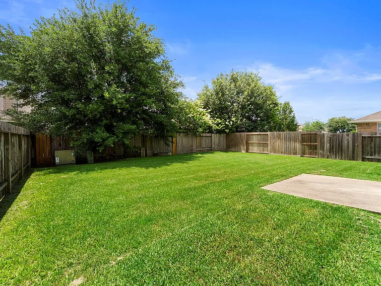 17815 Misty Pond Ct — Photo 16