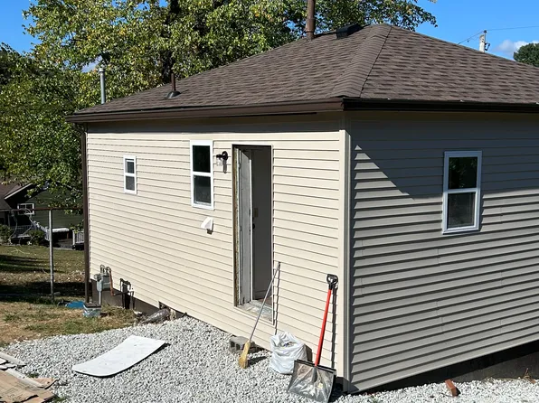 918 Owens Ave, Fairmont, WV 26554