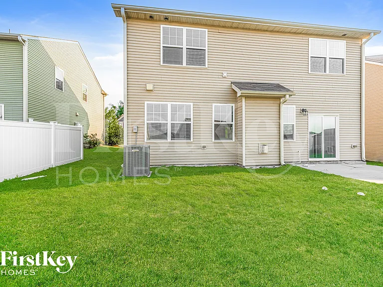 637 Starry Sky Dr — Photo 18