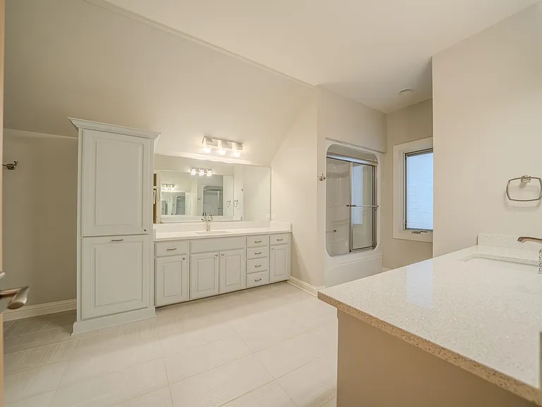 3 Lakeside Dr — Photo 27