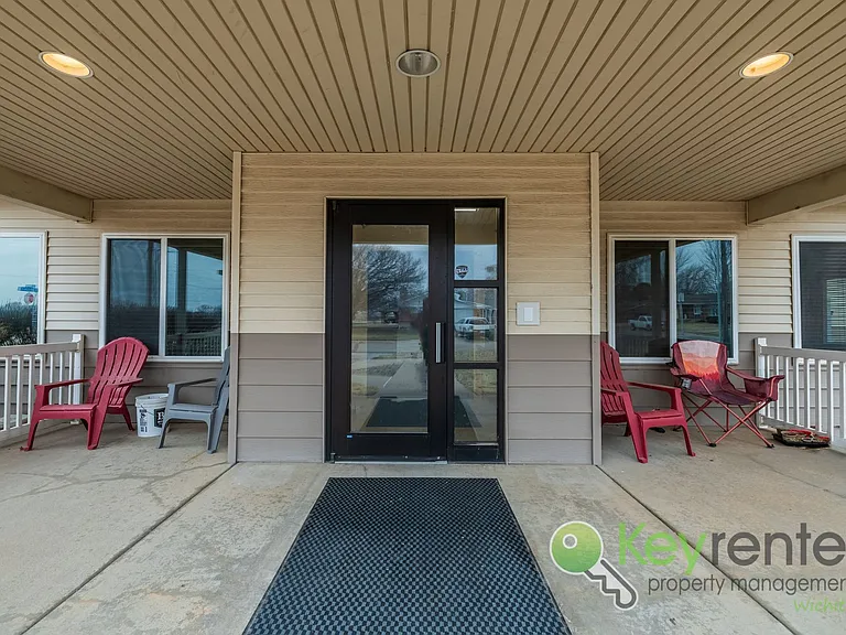 1411 S Douglas Ave #110 — Photo 15