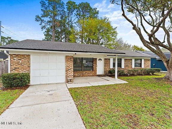 2nd image of 3815 MANDARIN WOODS Drive S