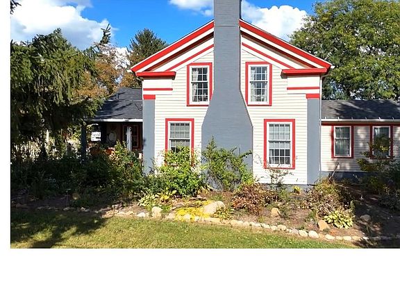 3rd image of 6795 Wadsworth Rd