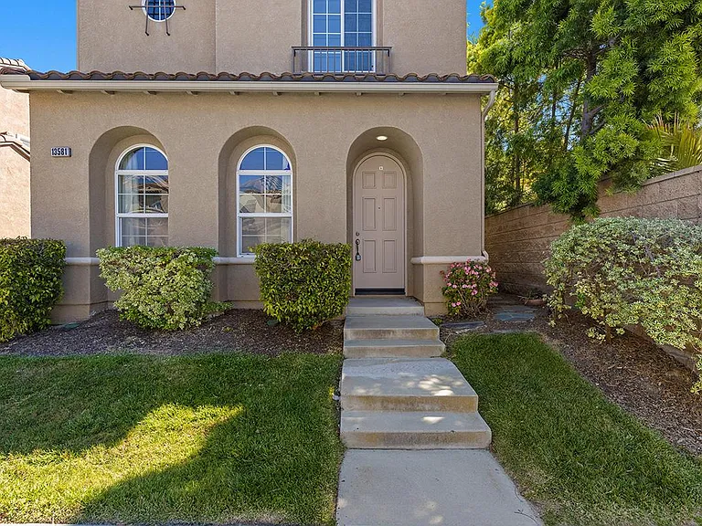 13581 Dogwood Way — Photo 3