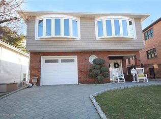 113 Martin Ave, Staten Island, NY 10314